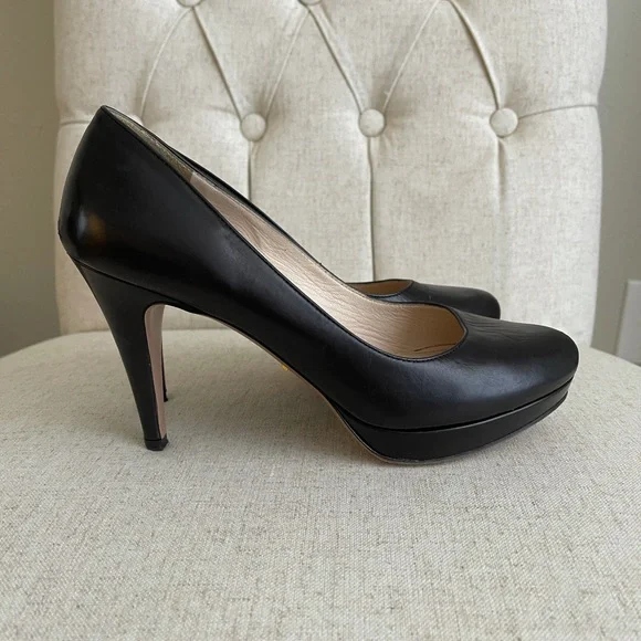 Prada Leather Heels - Picture 8 of 9